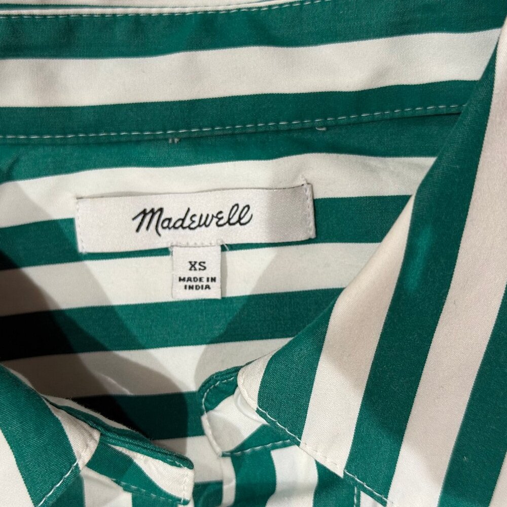 Madewell Easy Y-Neck Button-Up Shirt in Verdant Green XS - Picture 8 of 9